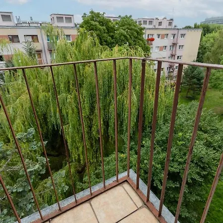 Warsaw Ochota Baleya Cozy Apartment By Renters Varşova